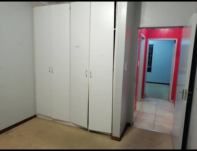 2 bed property to rent in ORMONDE
